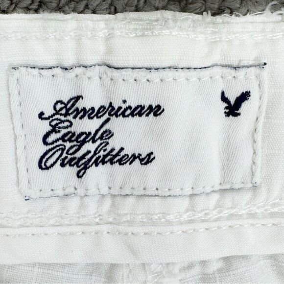 American Eagle Outfitters Raw Edge Button Fly Shorts White Size 00 - Picture 6 of 10